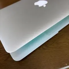 MacBook Air 13インチ Early 2014