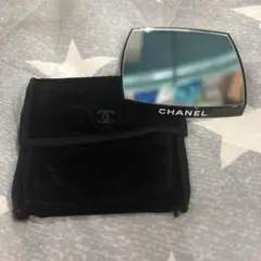 CHANEL ミラー　ケース付き