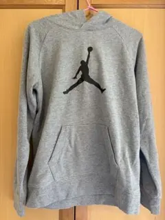 Jordan Brand パーカー グレー 152-158cmのサムネイル