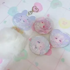 おもちもなか 缶バッジ3点、キーホルダー おもちもなか 缶バッジ3点、キーホルダー - メルカリ