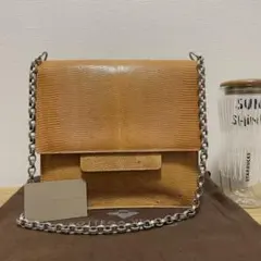 《美品》ボッテガヴェネタ レザー ショルダーバッグ ライトブラウン