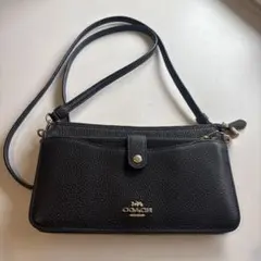 COACH ブラックレザー ショルダーバッグ