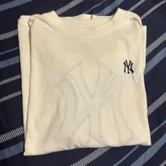 ニューヨーク・ヤンキース Tシャツ アイボリー
