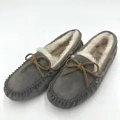 ☆UGG☆モカシン☆22cm☆400☆ - メルカリ