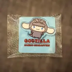 GODZILLA SANRIO CHARACTERS アクスタ　シナモロール