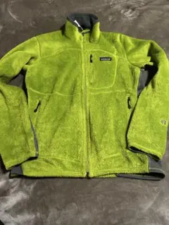 カ*郎様 patagonia パタゴニア R2 フリースジャケット グリーン S