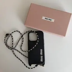 MIU MIU ブラック ソフトケース ストラップ付き　iphone14 pro