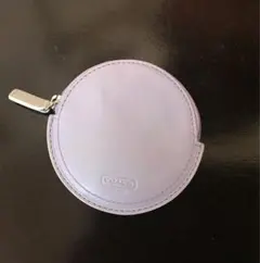 COACH うす紫　フジ色　円形コインケース