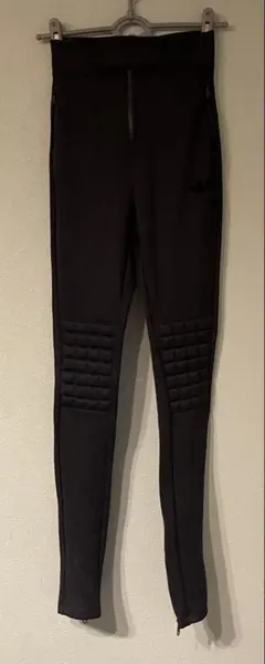 adidas ブラック スパッツ パッド入り