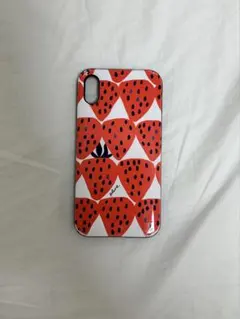 XR イチゴ模様 iPhoneケース