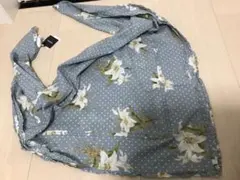 ★未使用　インゲボルグ ユリ柄　ドット　フリル　定価14,000+税　日本製のサムネイル