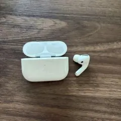 Apple AirPods Pro 第1世代 右耳のみケース付き左耳なしジャンクのサムネイル