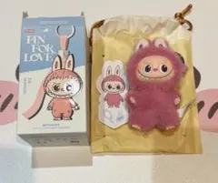 ラブブ　イニシャルぬいぐるみ　q