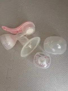 手動式母乳搾乳器 ピンク 透明