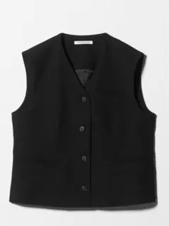 Nala summer Knit Vest 完売　ブラック　美品 Nala summer Knit Vest 完売 ブラック 美品 - メルカリ