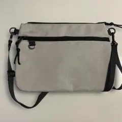 グレーキャンバスサコッシュ