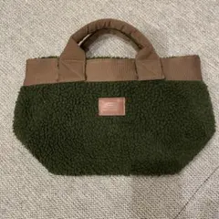 オリーブグリーン ボアトートバッグ