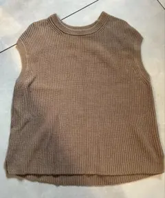 UNIQLO ベージュ ニットベスト L