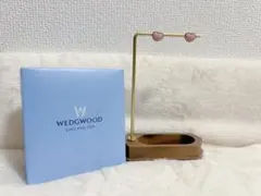 WEDGWOOD ピンクハートピアス 約10mm