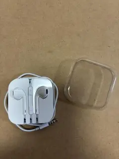 Apple EarPods 3.5mmジャック ケース付き