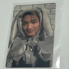 Item thumbnail for item ef59221a-fa20-43a7-90c8-f09207b1b418