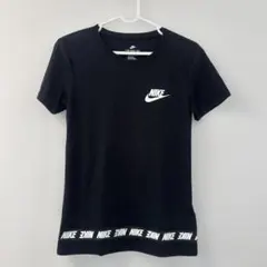 Nike ブラック Tシャツ S
