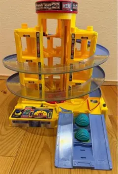 【最終値下げ】トミカ ハイパートミカ パーキング21 本体　イエローバージョンのサムネイル