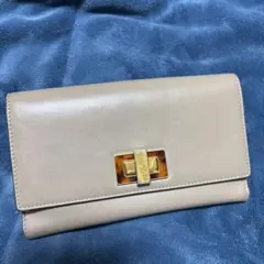 FENDI フェンディ 二つ折り長財布 ピーカブー ベージュレディース
