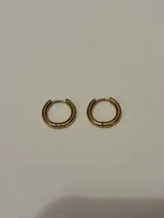 ゴールドフープピアス 中型