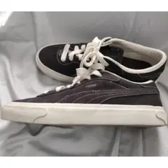 PUMA スニーカー