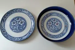 昭和レトロ　青い花柄の大皿２枚セット