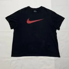 ⁠【短丈XXL】ナイキ Tシャツ ビッグスウッシュ 黒 赤 古着 ストリート