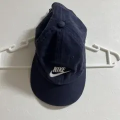 Item thumbnail for item 390da388-395e-4760-9a31-e9ebb2166382