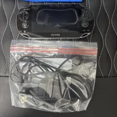 PS Vita 本体 充電器 ゲームカード付き(Minecraft)