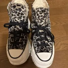 converse 厚底豹柄ハイカットスニーカー22.5
