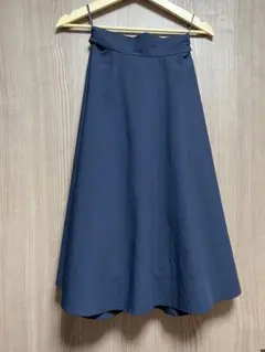 ネイビー フレアロングスカート Mサイズ