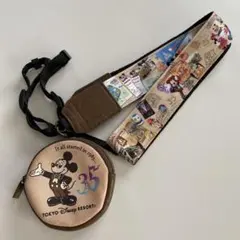 東京ディズニーリゾート 35周年記念 カメラストラップポーチ付き