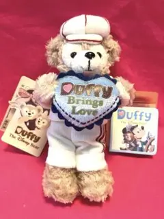 ダッフィー　ディズニー　Brings Love ぬいぐるみバッチ　新品未使用