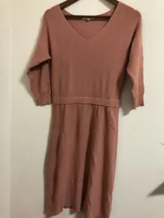 タイトニットワンピース