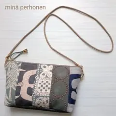 ミナペルホネン　スマホゆったりポシェット　パッチ　グリーングレー系　go!