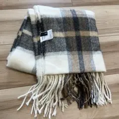 マフラー・ストール（コムサ）