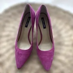 Odette e Odile スエードパンプス 24.5