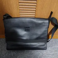 モレスキン メッセンジャーバッグ　ショルダーバッグ