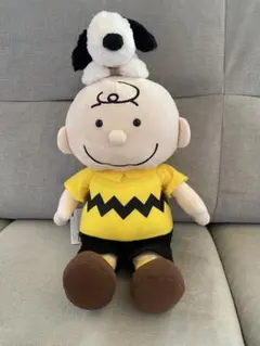 チャーリー・ブラウン ぬいぐるみ スヌーピー付き