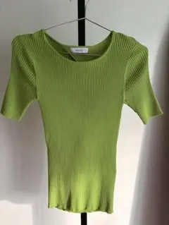 PAGEBOY リブ編み 半袖トップス ライムグリーン　夏ニット