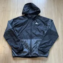 ウィンドブレーカー アディダス