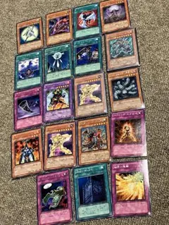 遊戯王トレーディングカード 140枚くらい