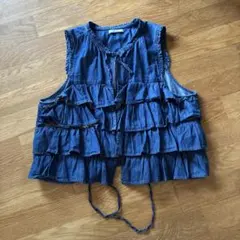 デニム フリル ベスト ジレのサムネイル