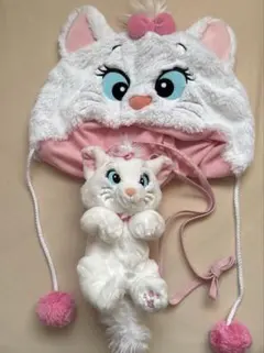 Disney マリーちゃん　ファンキャップとポーチ