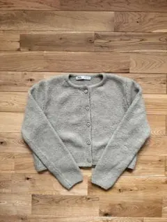 zara クロップド丈　カーディガン